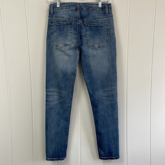 Altar'd  State Distressed Ripped Skinny Jeans Women's Size 27 Light Wash Stretch - Picture 14 of 17